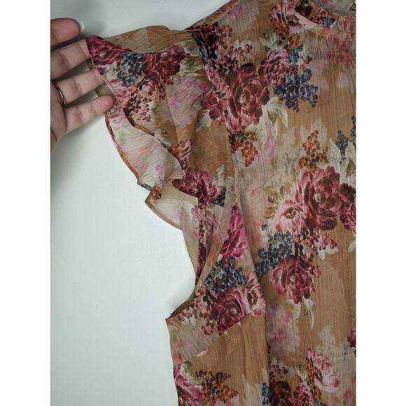 Torrid Floral Crinkle Chiffon Flutter Sleeve Blouse - Picture 4 of 9